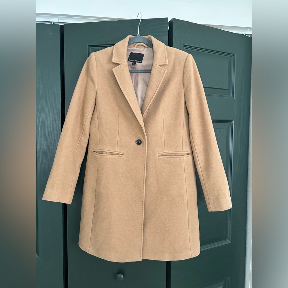 Banana Republic Camel Coat Size S
